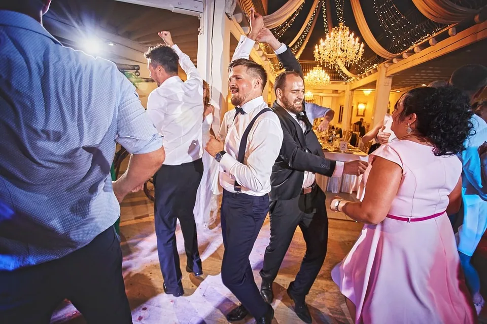 Reportaż ślubny, Ania i Tomek, restauracja „Nostalgia” w Sokolnikach - kadr 72