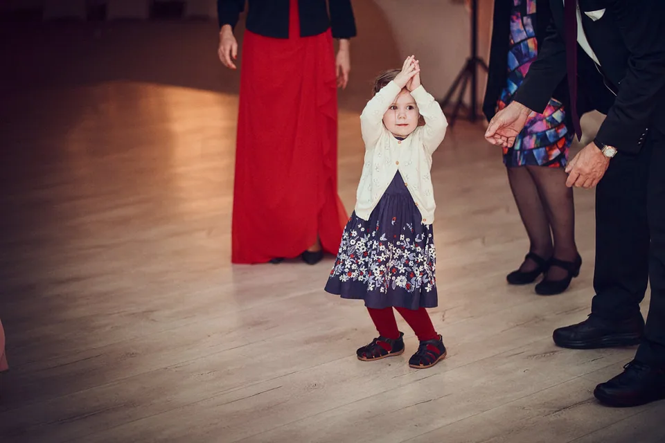 Przyjęcie w Pałacu Rozalin, Kasia i Alex - kadr 133