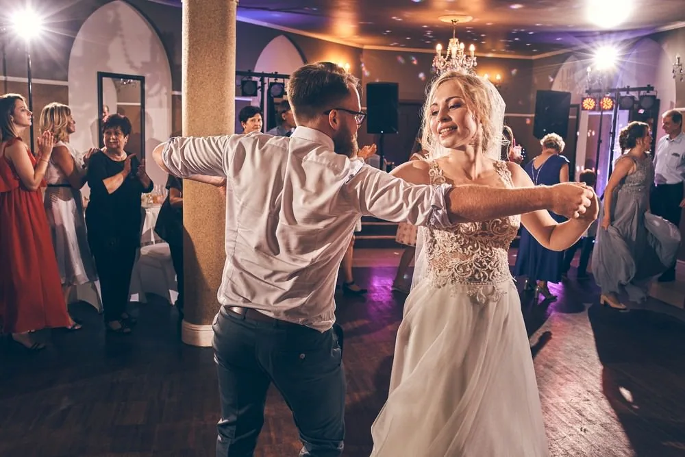 Reportaż ślubny, Magda i Piotr, Dwór Artusa, Łódź - kadr 97