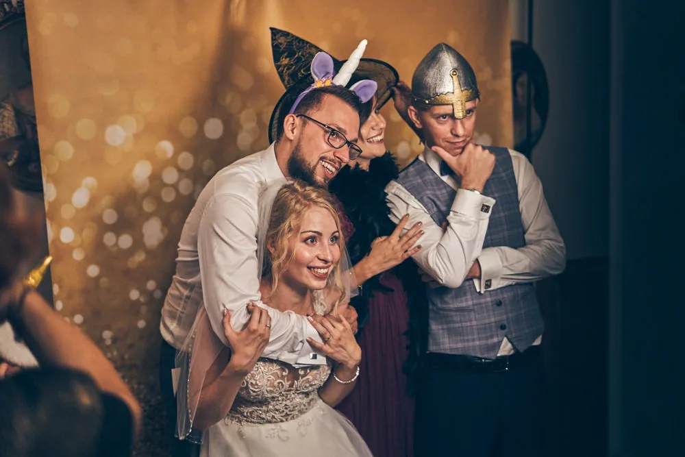 Reportaż ślubny, Magda i Piotr, Dwór Artusa, Łódź - kadr 113