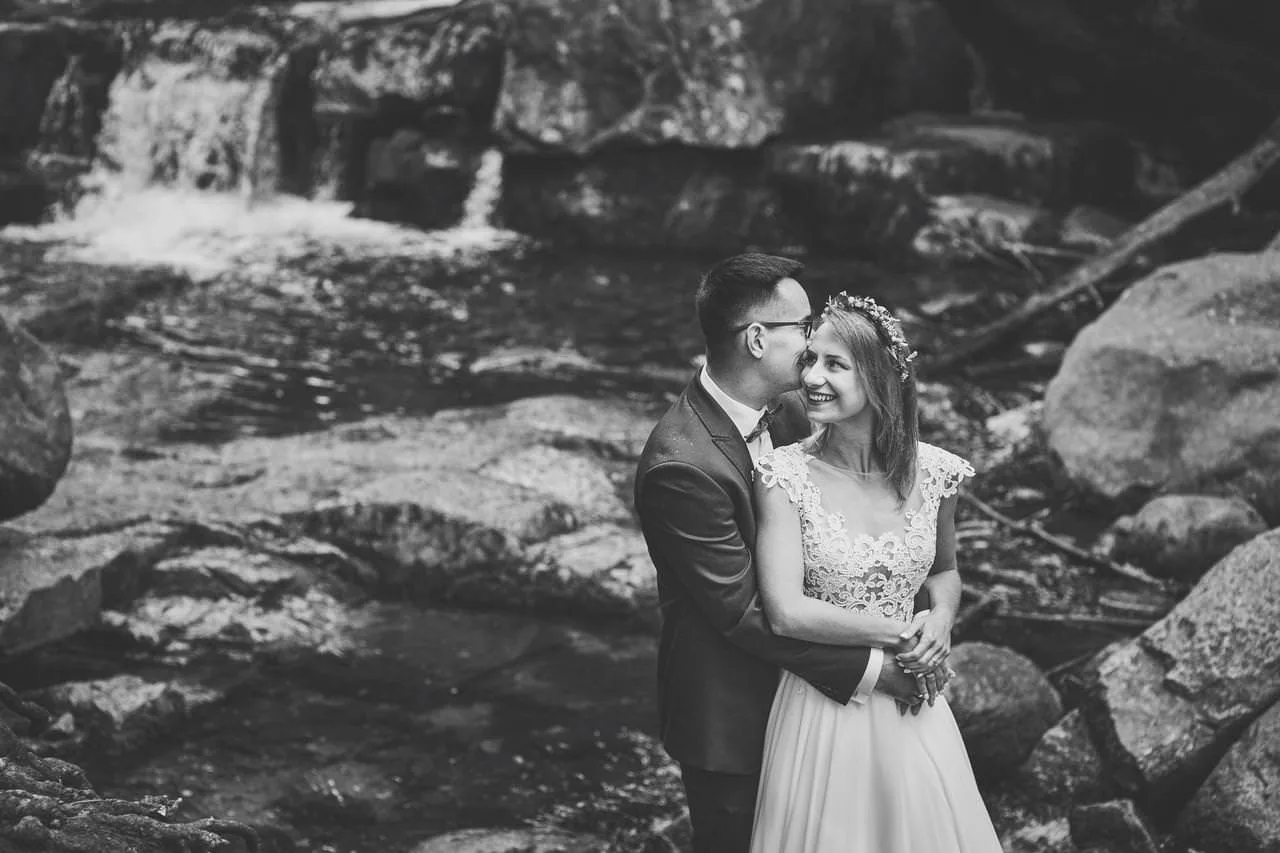 Sesja plenerowa przy Dzikim Wodospadzie, Karkonosze - fotograf ślubny