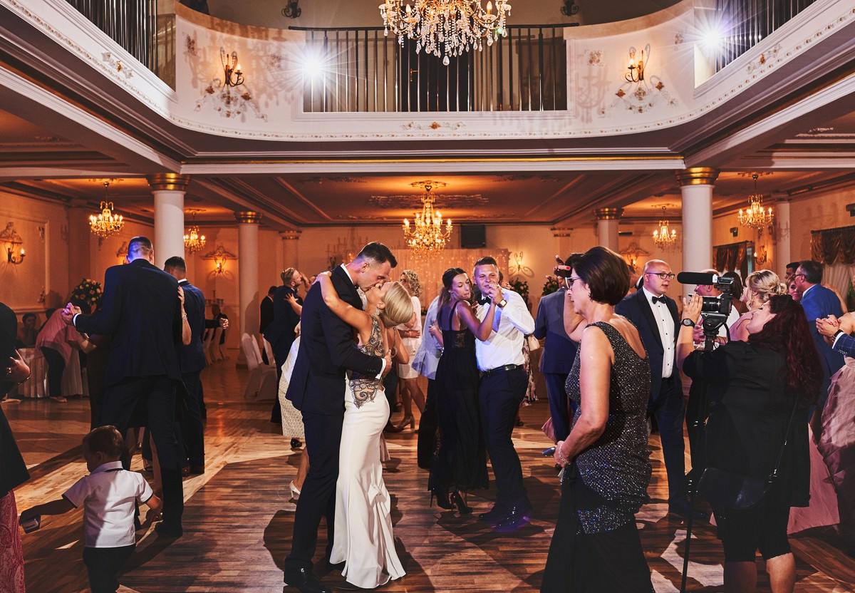 fotograf ślubny Żyrardów fotografia ślubna Żyrardów sala weselna Eden Stare Budy